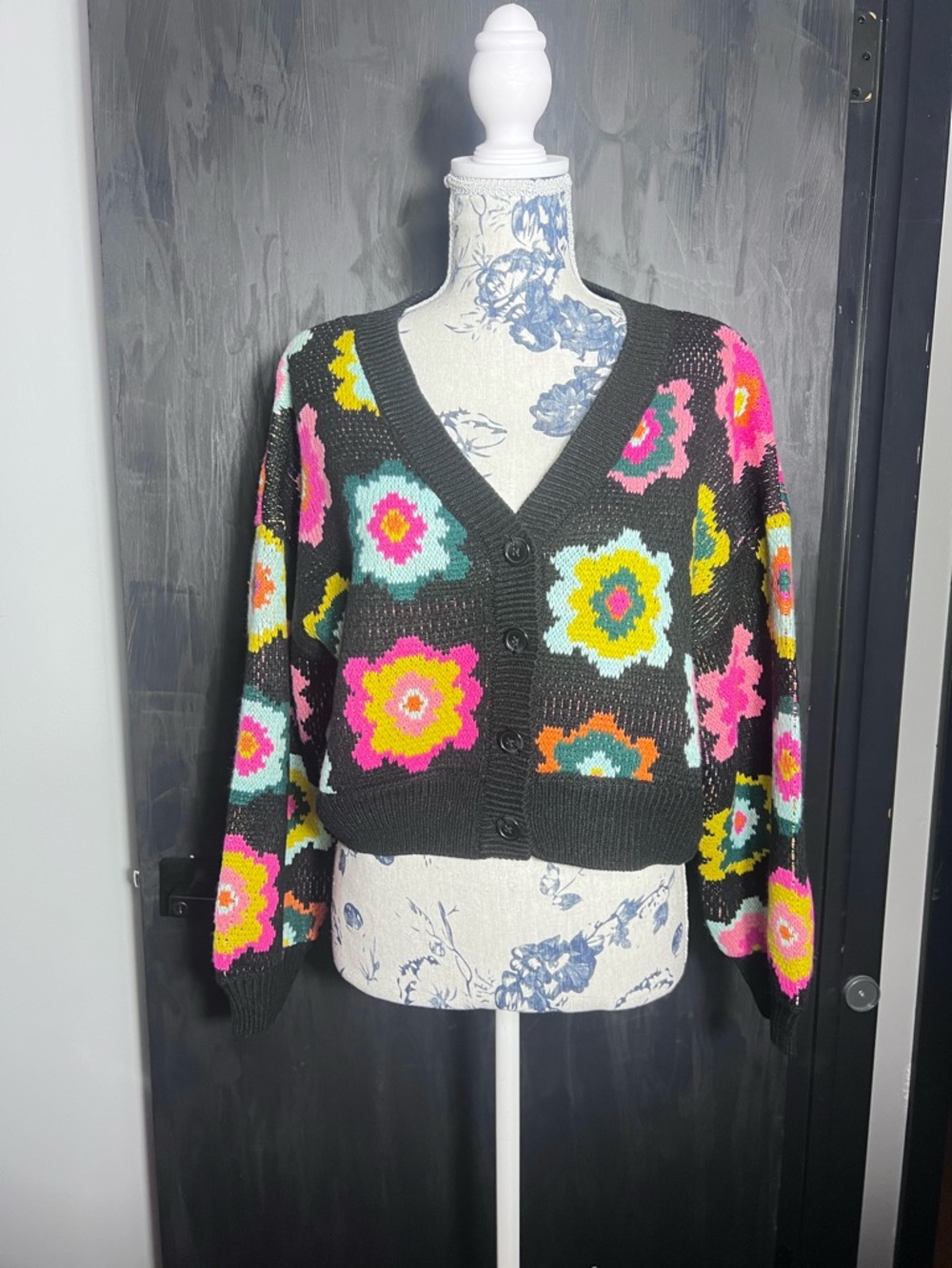 Hurley Knit Cropped Cardigan XS NWT